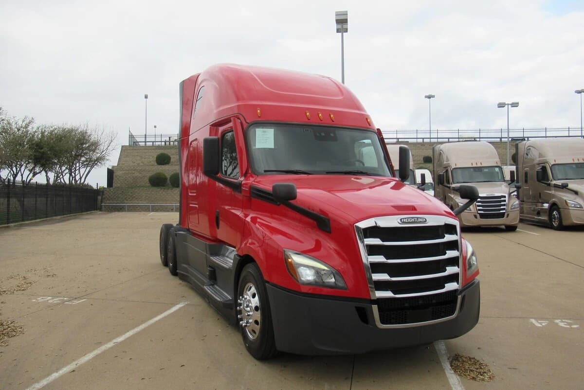 2022 Freightliner Cascadia