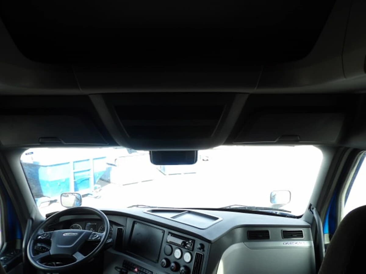 2022 Freightliner Cascadia in St. George, UT — photo 19