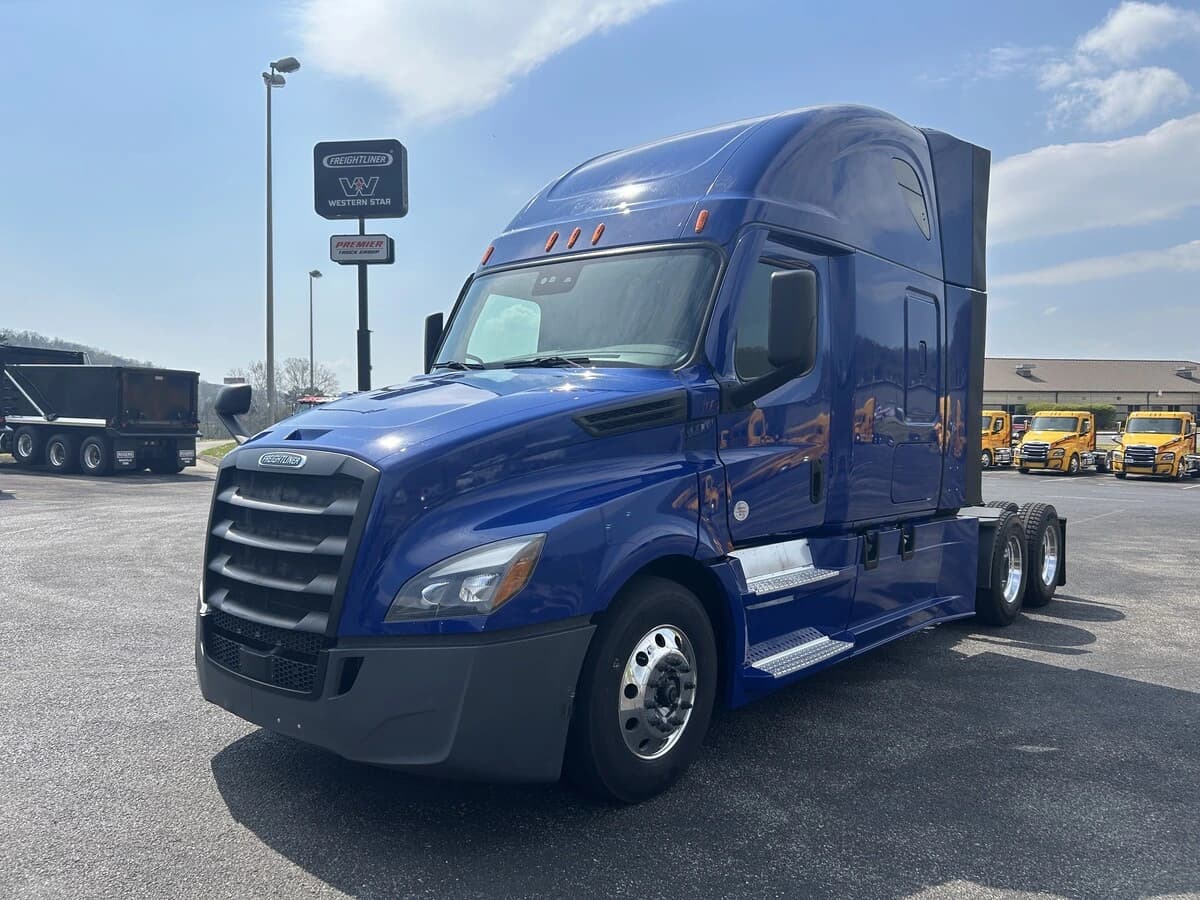 2022 Freightliner Cascadia