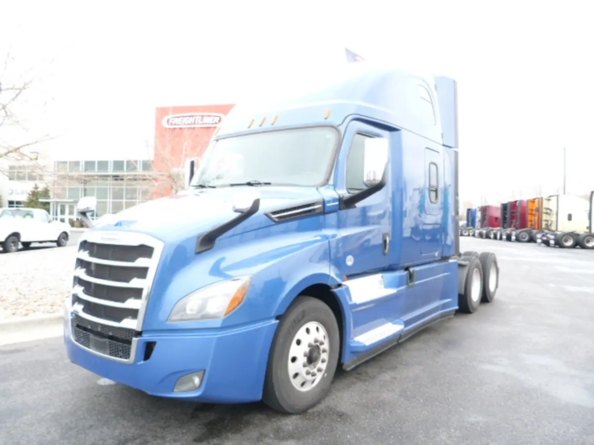 2020 Freightliner Cascadia