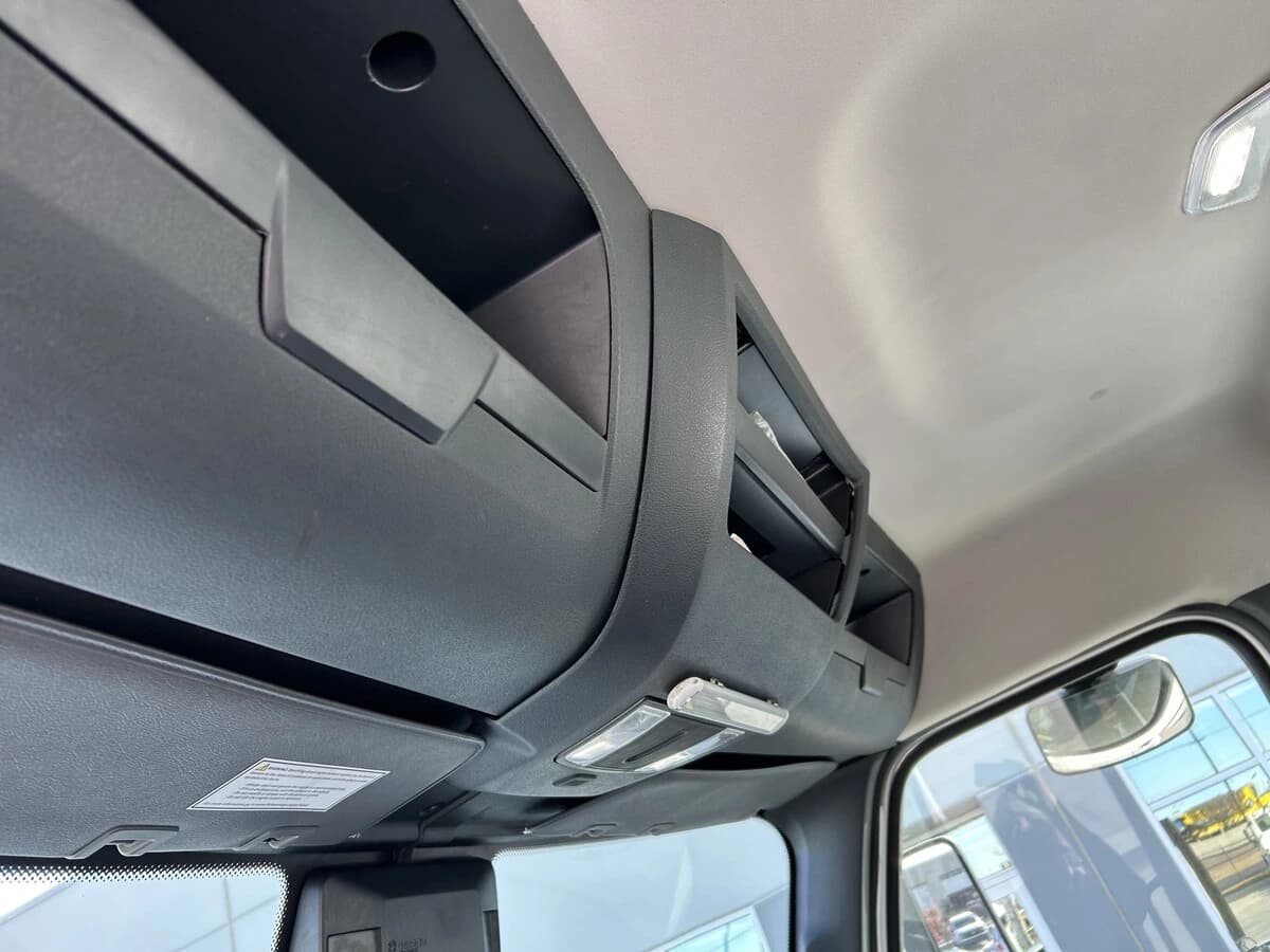 2023 Freightliner Cascadia in Amarillo, TX — photo 12