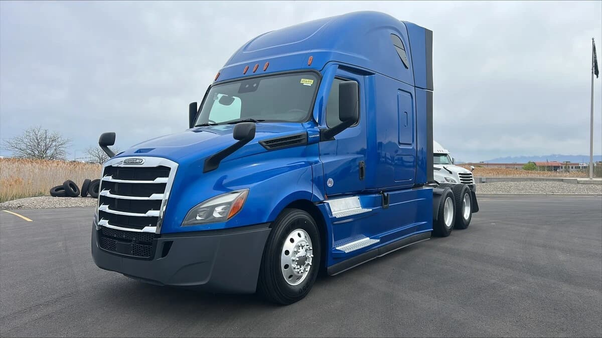 2022 Freightliner Cascadia