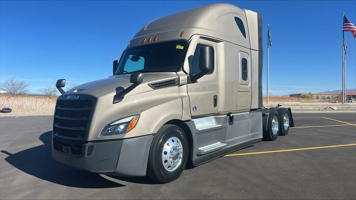 2024 Freightliner Cascadia