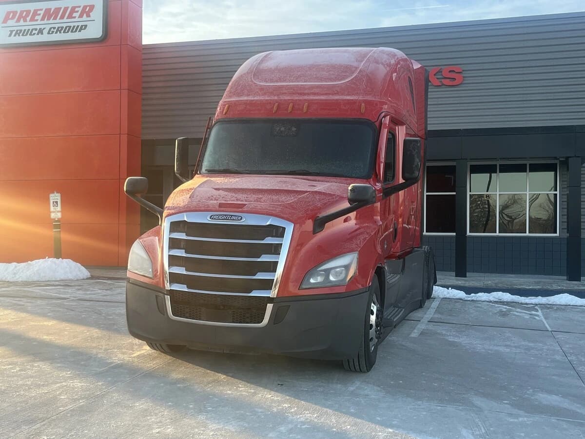 2022 Freightliner Cascadia