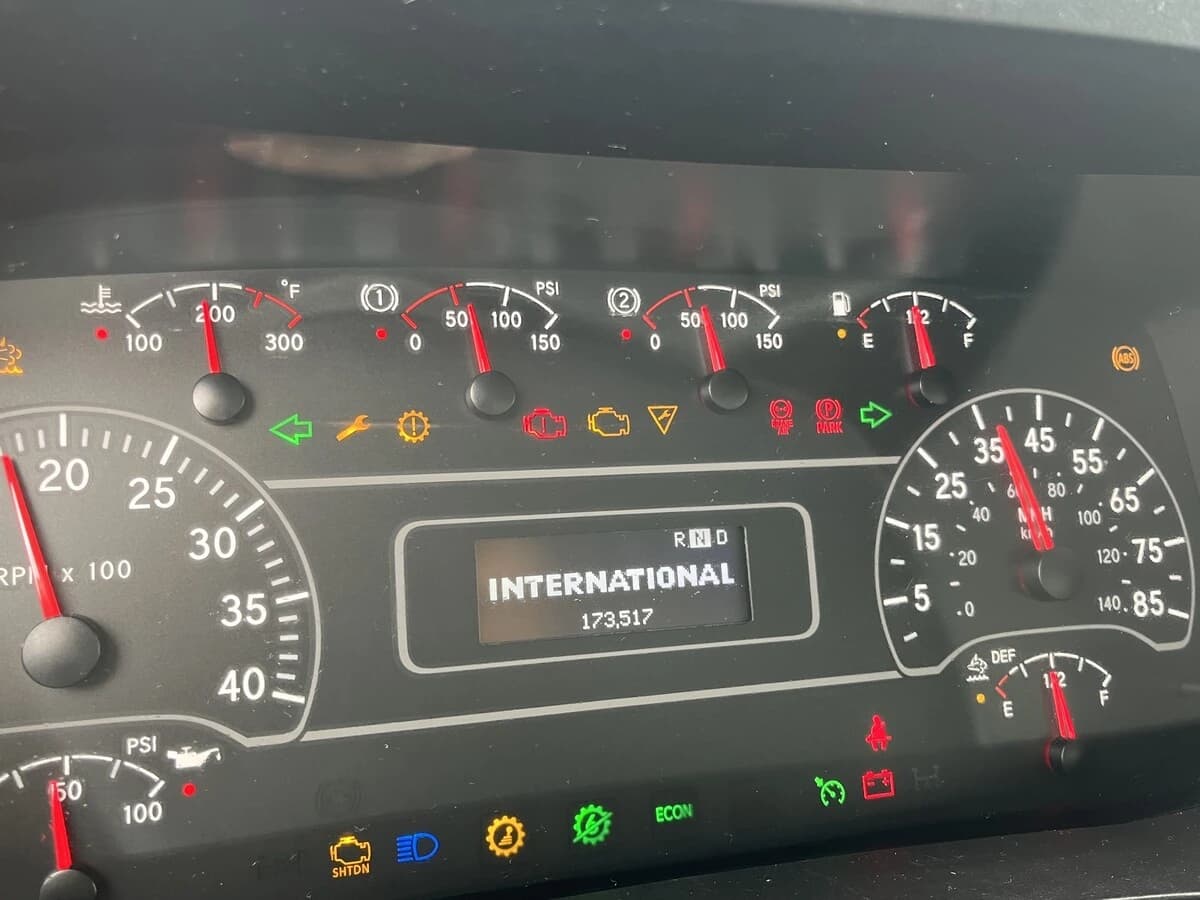 2022 International MV in Kansas City, MO — photo 17
