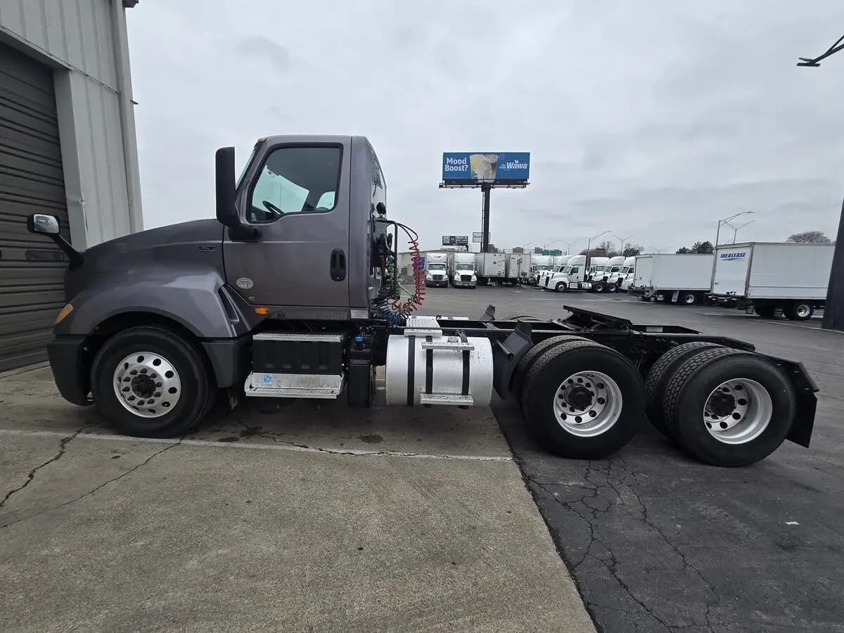 2019 International LT