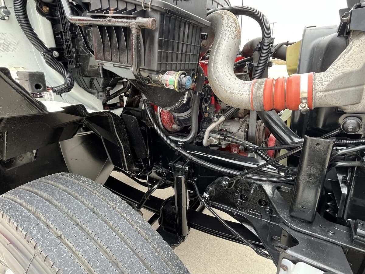 2022 International MV in Kansas City, MO — photo 12