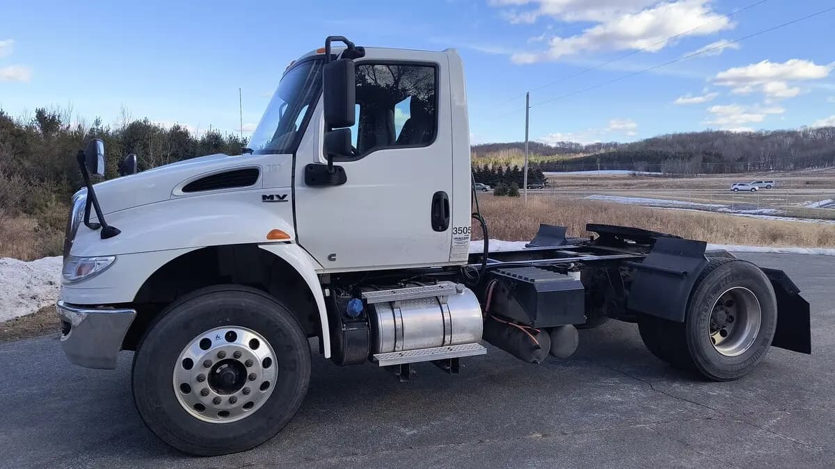 2019 International MV