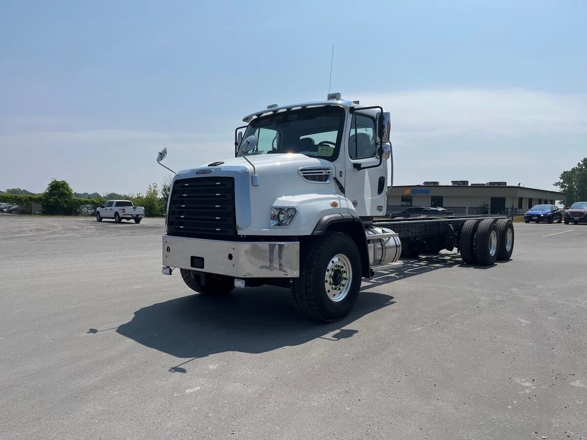 2026 Freightliner 114SD