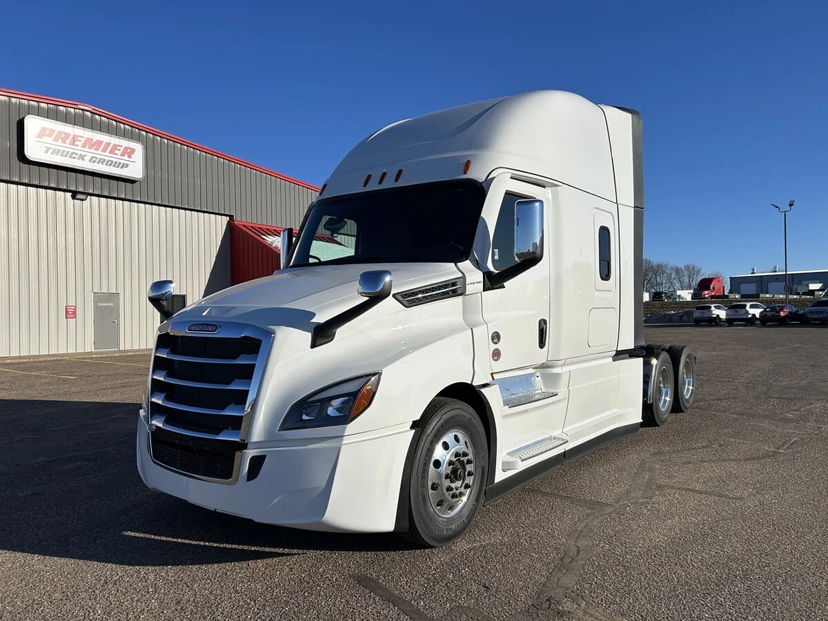 2026 Freightliner Cascadia