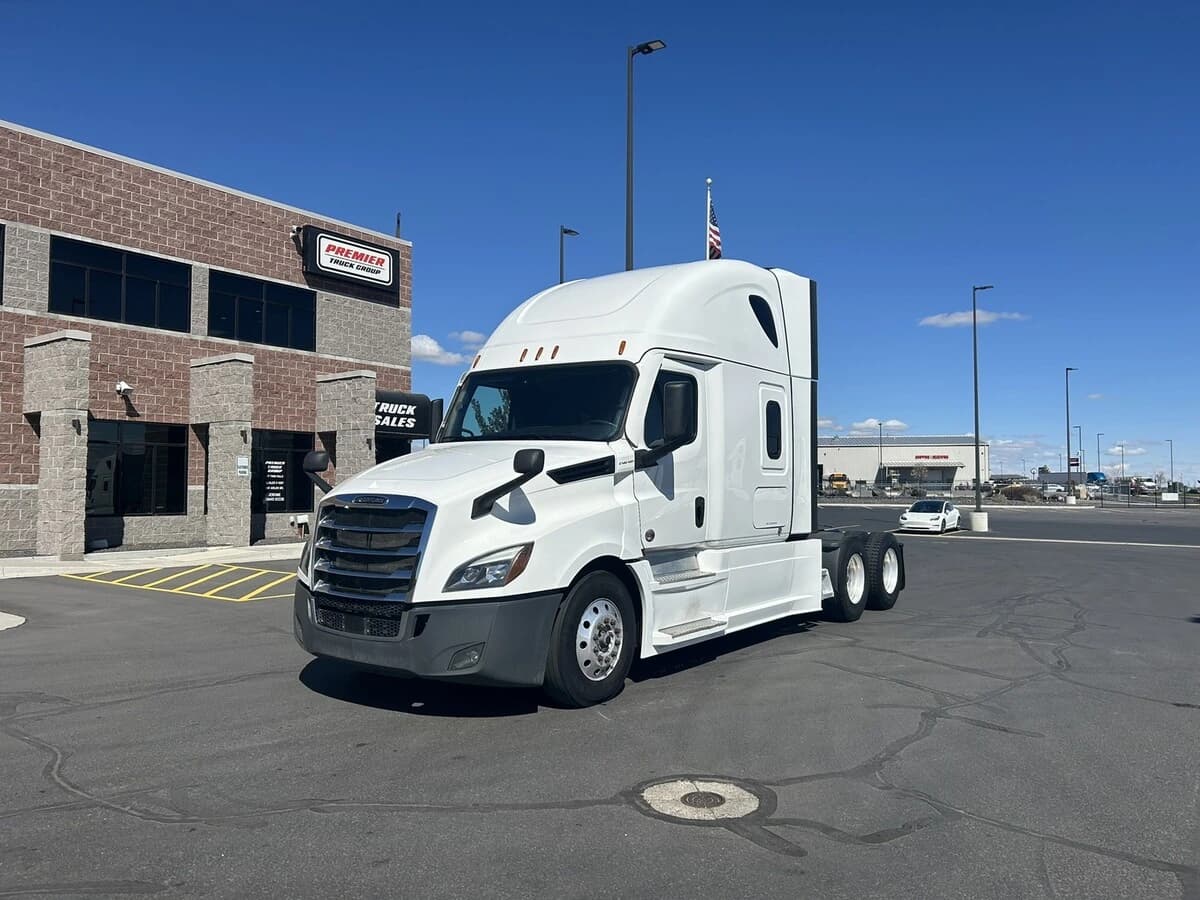 2022 Freightliner Cascadia