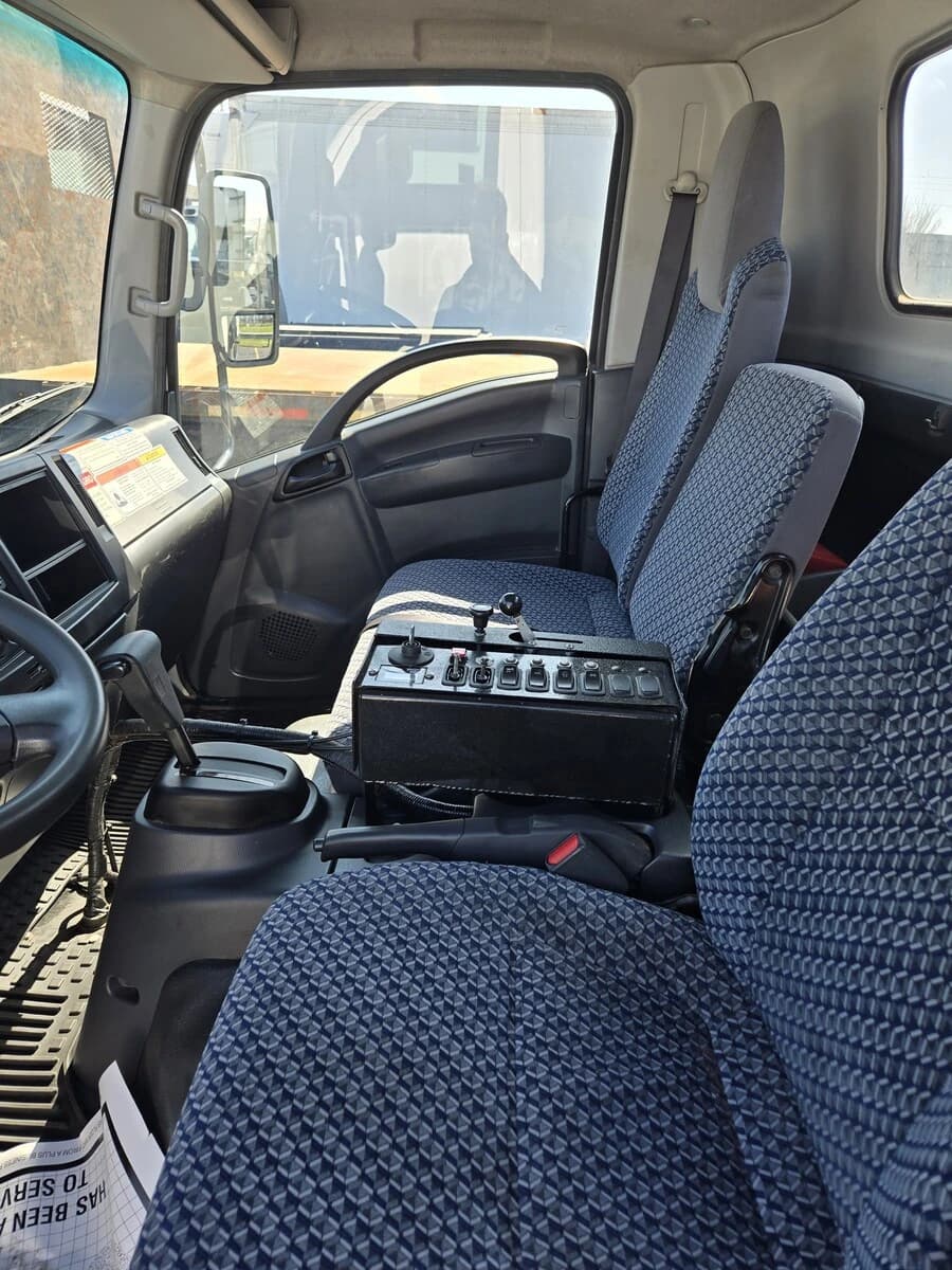 2023 Isuzu NPR in Louisville, KY — photo 8