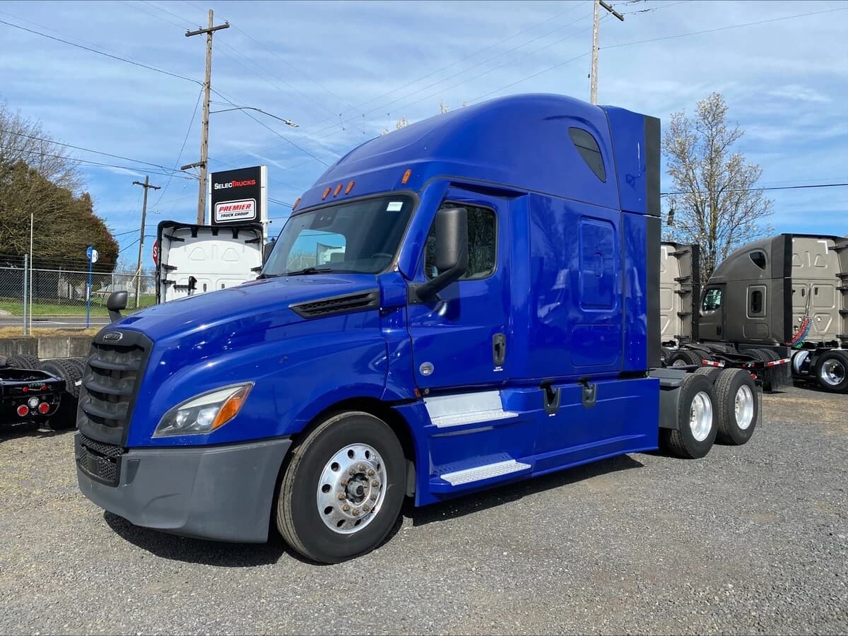 2022 Freightliner Cascadia