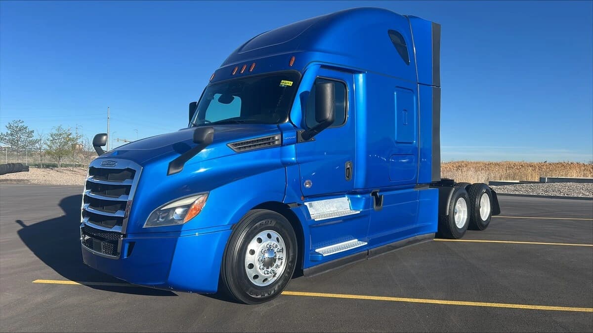 2022 Freightliner Cascadia