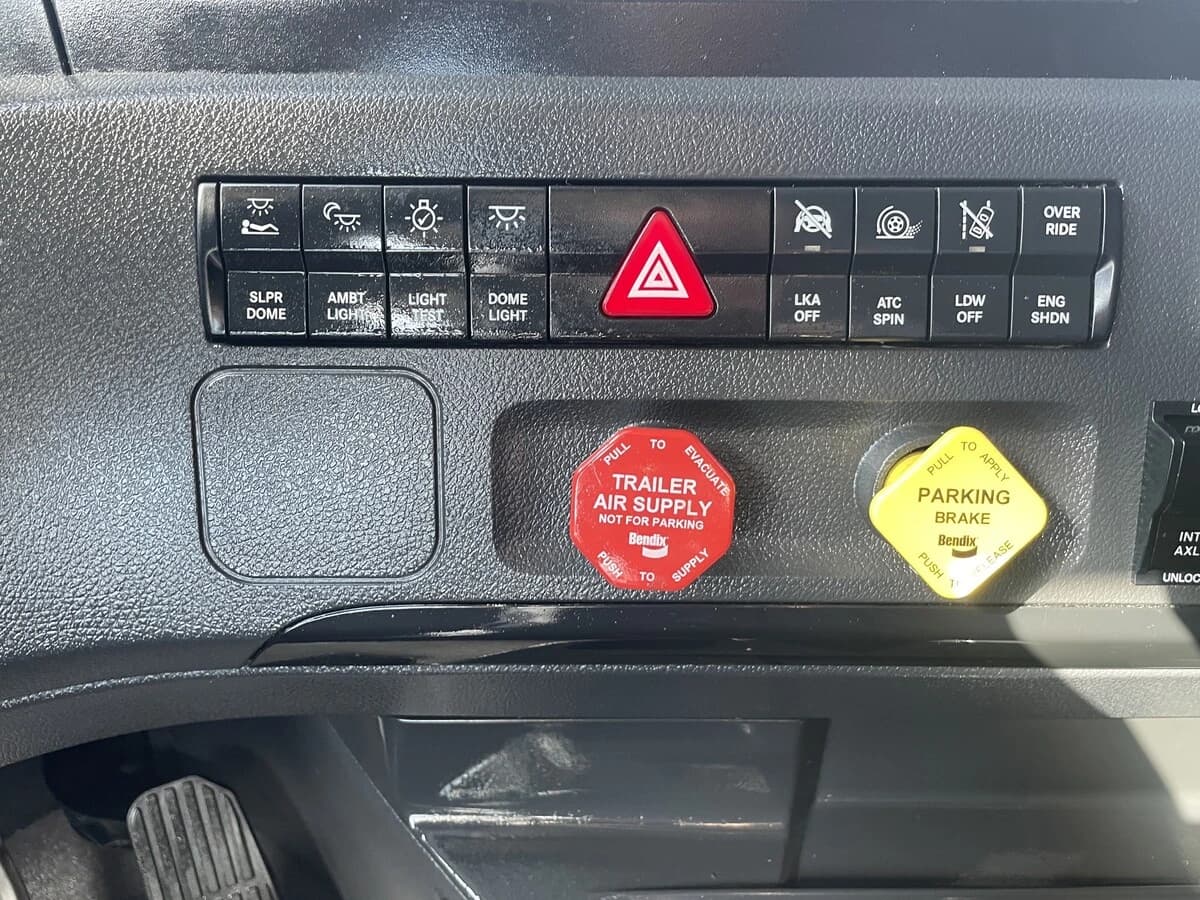 2024 Freightliner Cascadia in Chattanooga, TN — photo 28