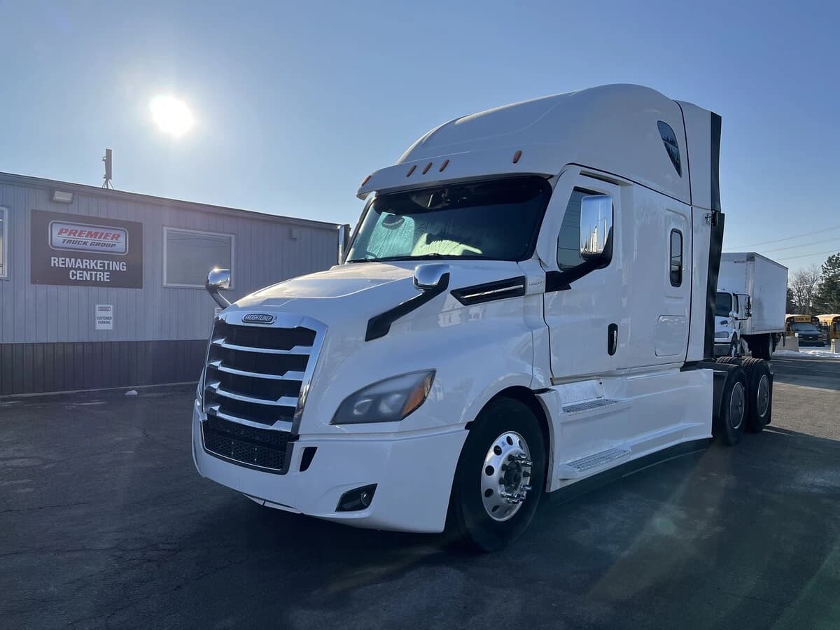 2024 Freightliner Cascadia