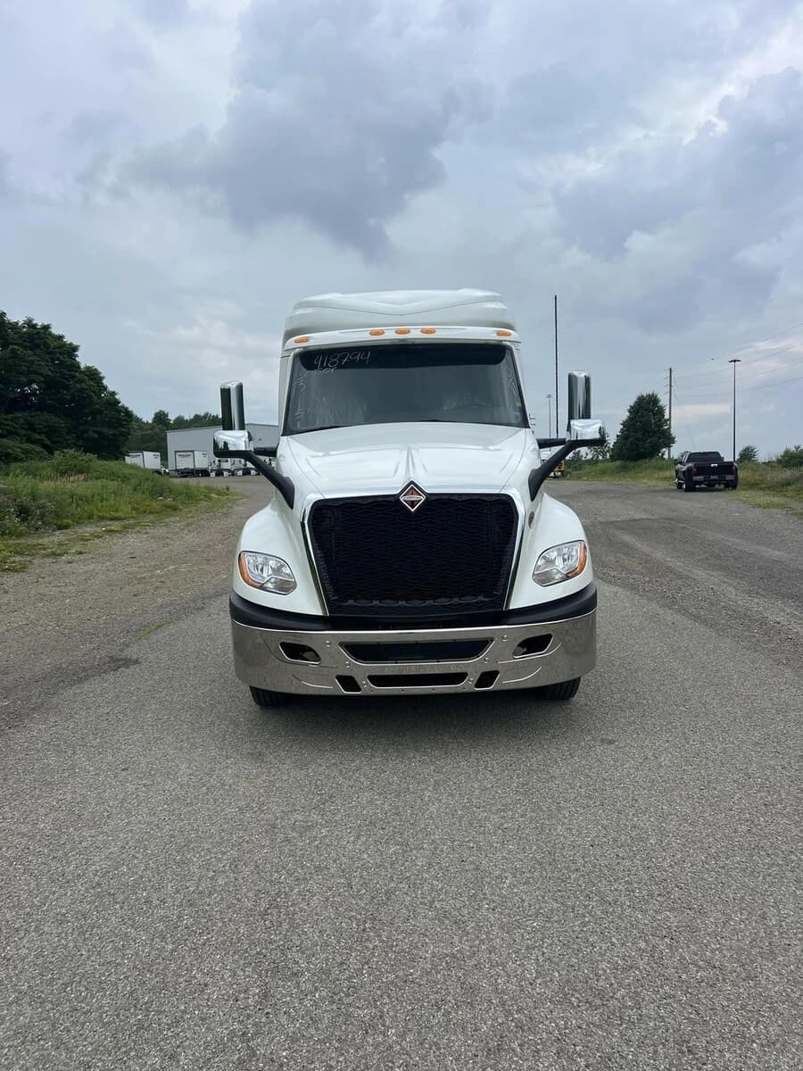 2025 International LT