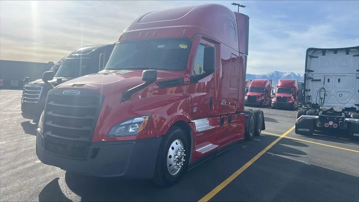 2022 Freightliner Cascadia
