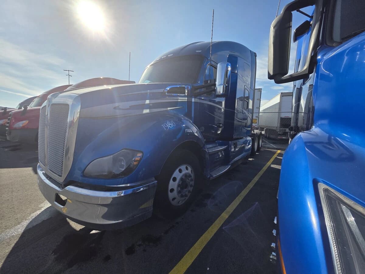 2020 Kenworth T680