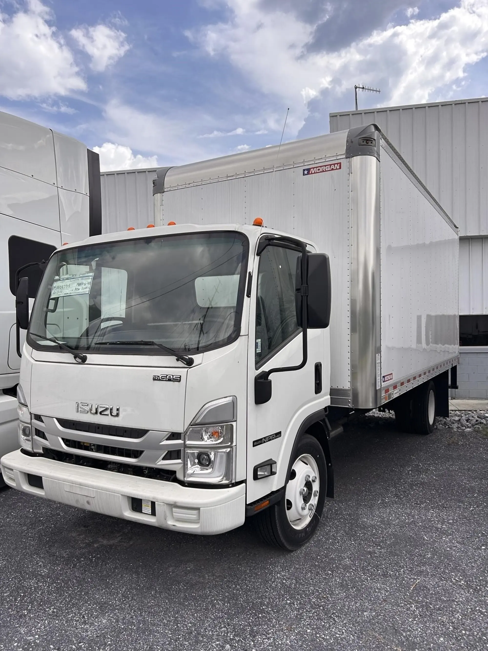 2023 Isuzu NPR