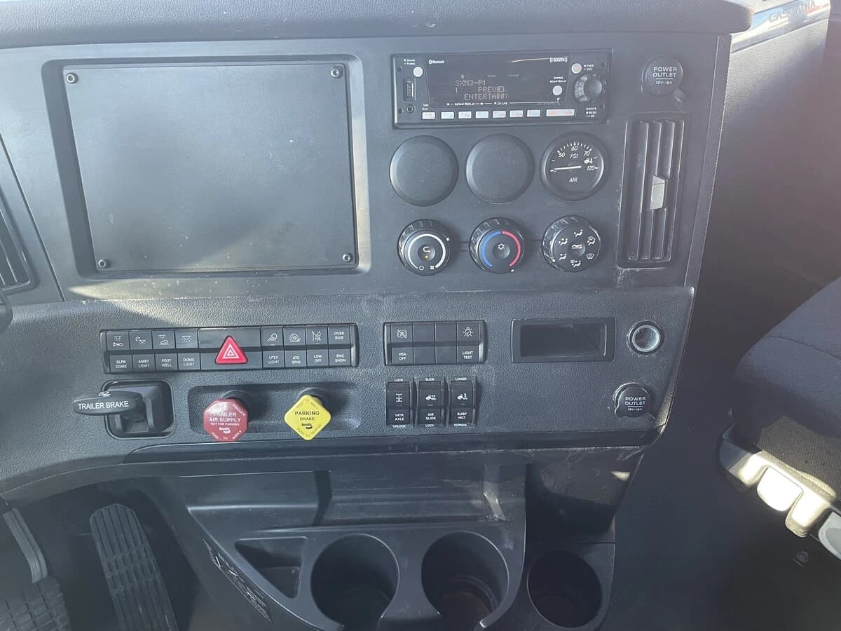 2023 Freightliner Cascadia in Chattanooga, TN — photo 20