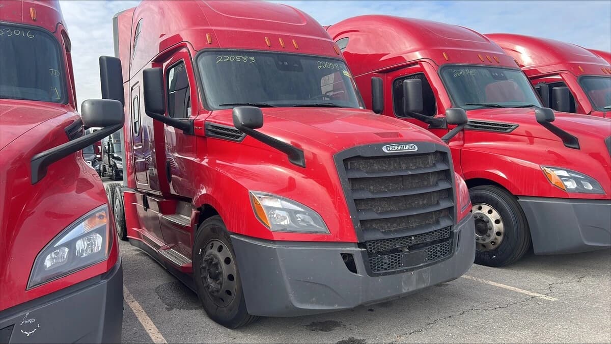 2022 Freightliner Cascadia in Salt Lake City, UT — photo 6