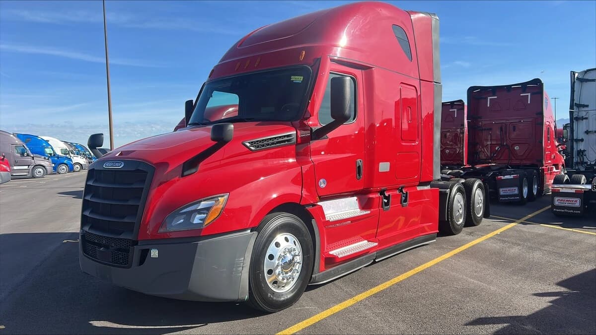 2022 Freightliner Cascadia