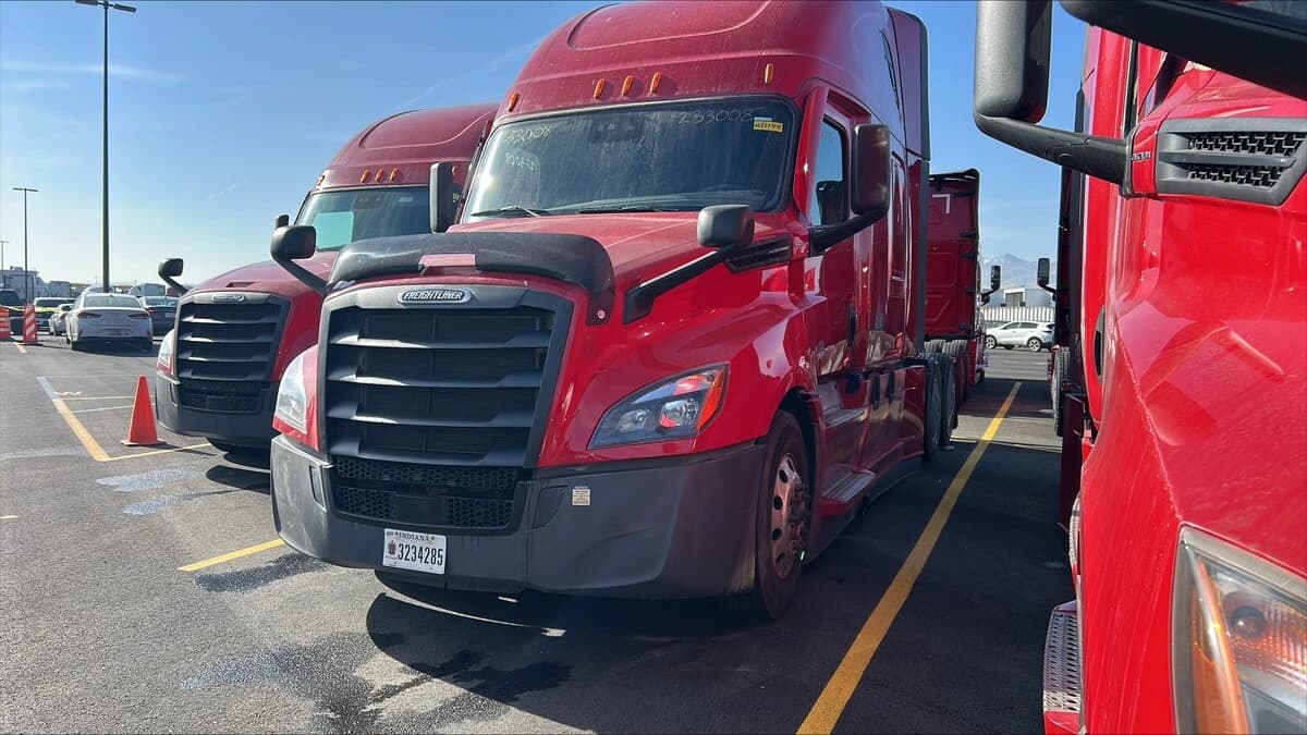 2023 Freightliner Cascadia