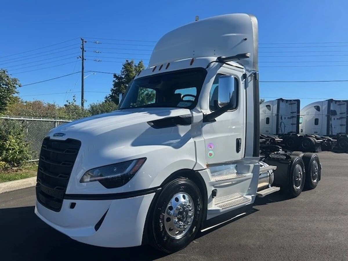 2026 Freightliner Cascadia