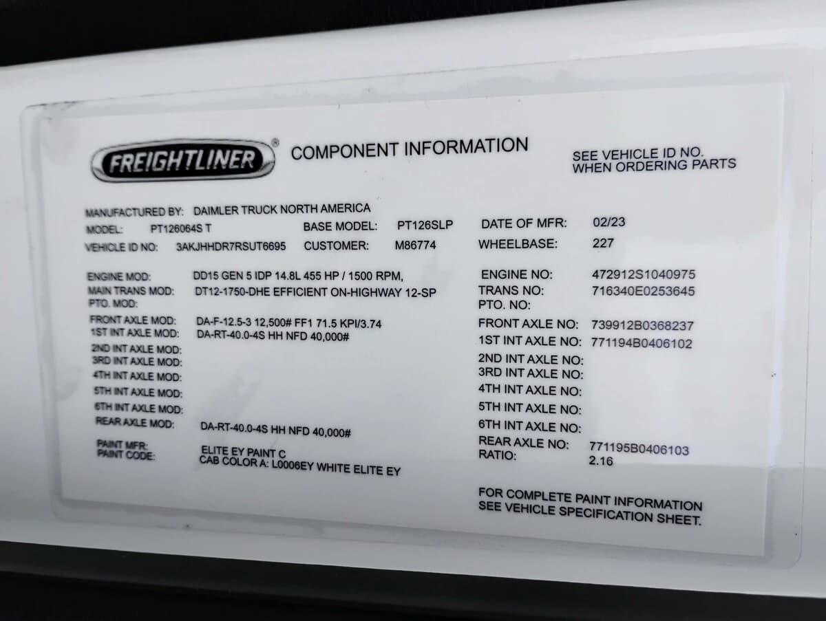 2024 Freightliner Cascadia in Chattanooga, TN — photo 23
