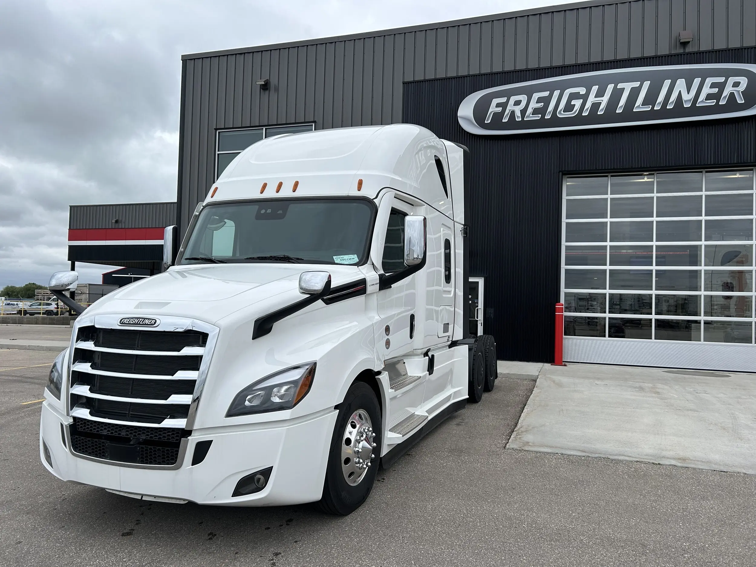 2026 Freightliner Cascadia