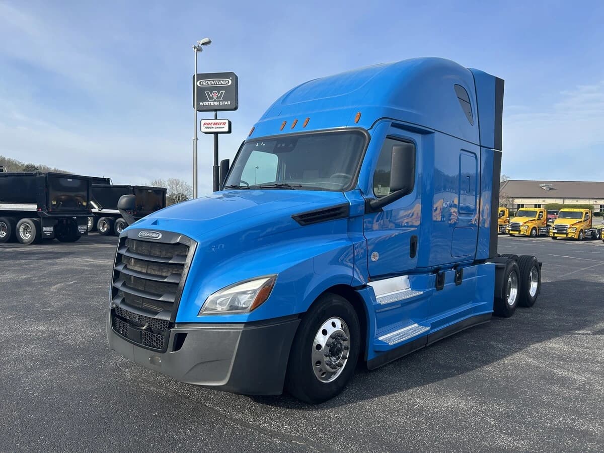 2022 Freightliner Cascadia