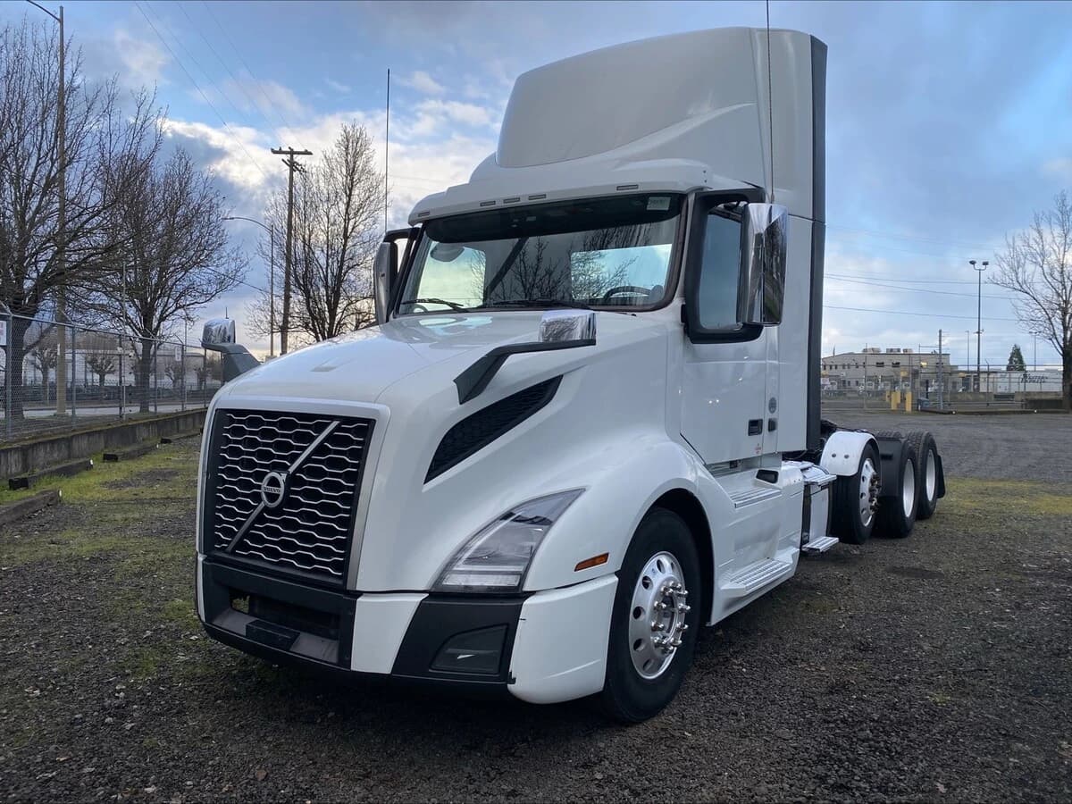 2018 Volvo VNL 860