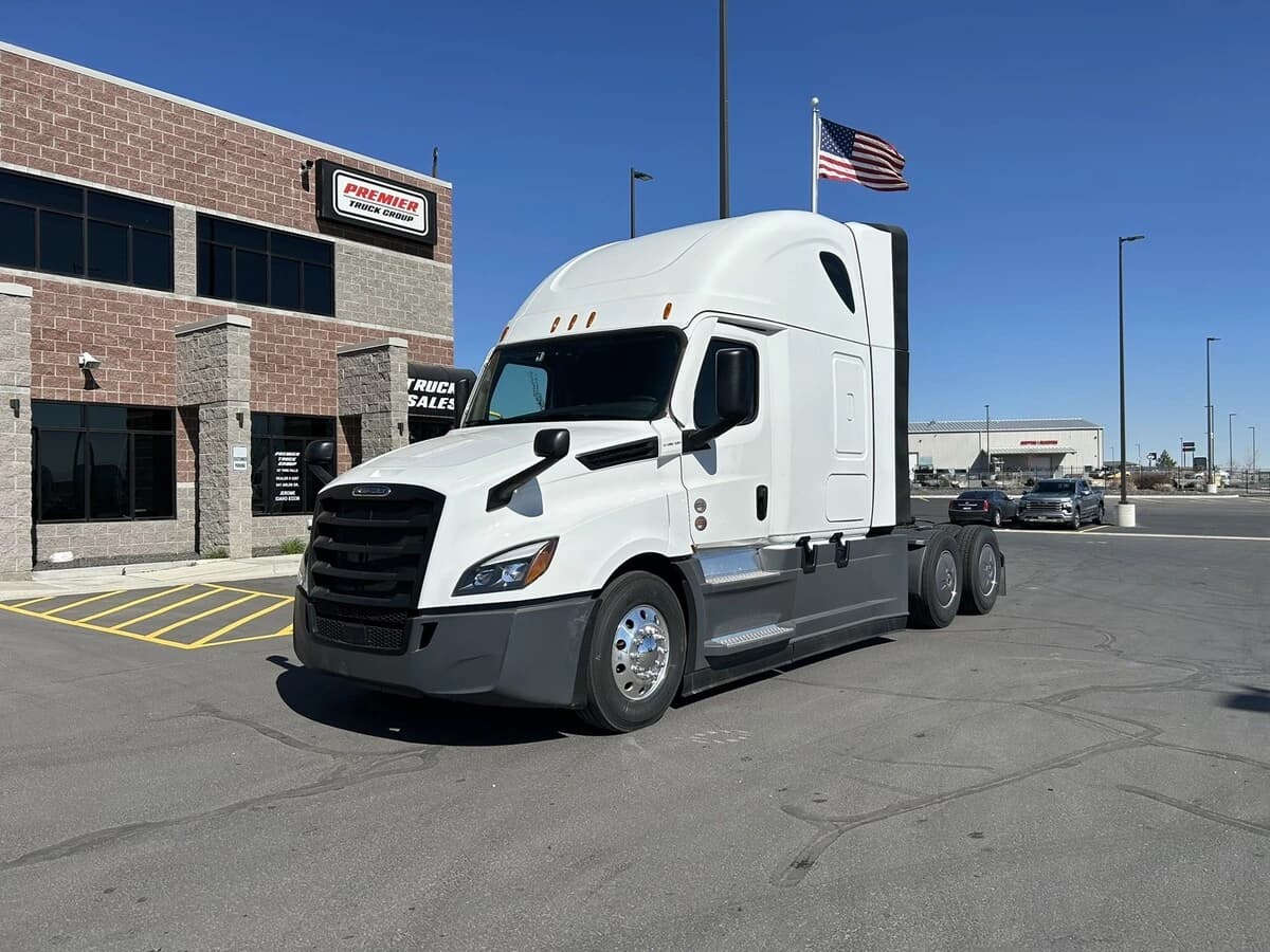 2026 Freightliner Cascadia