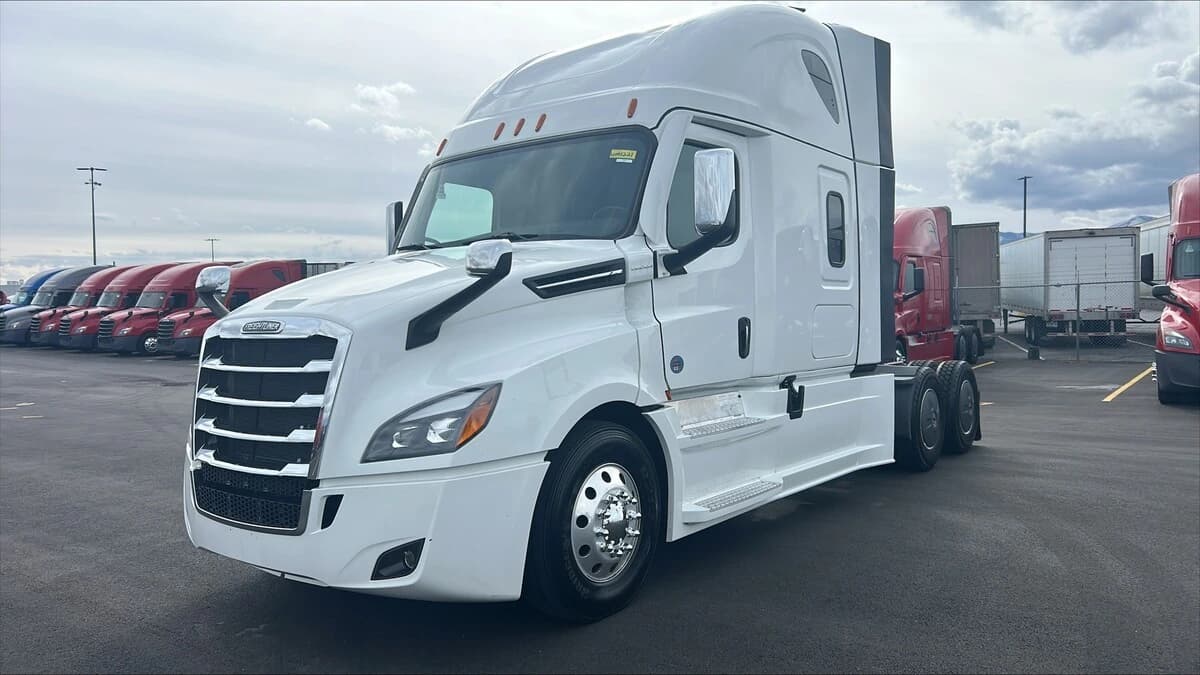 2023 Freightliner Cascadia