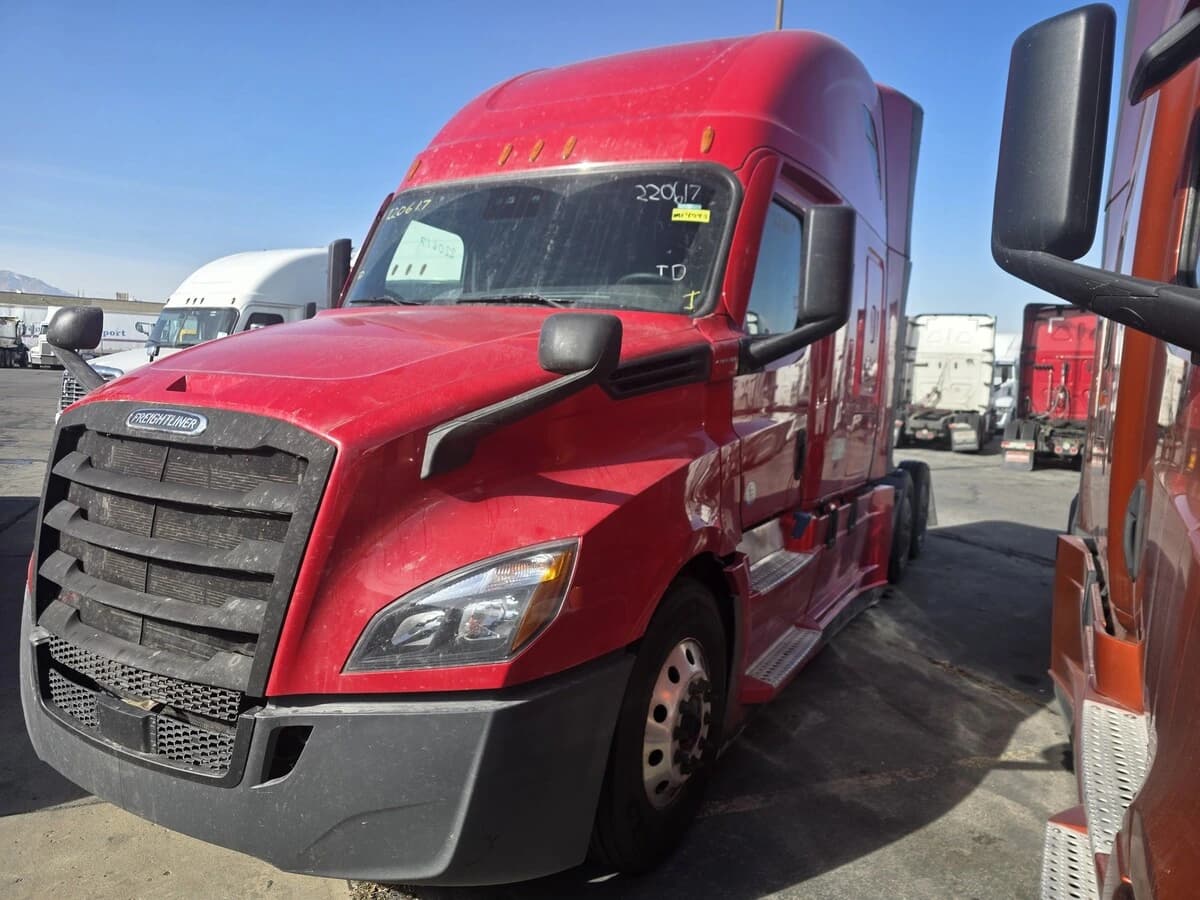 2022 Freightliner Cascadia