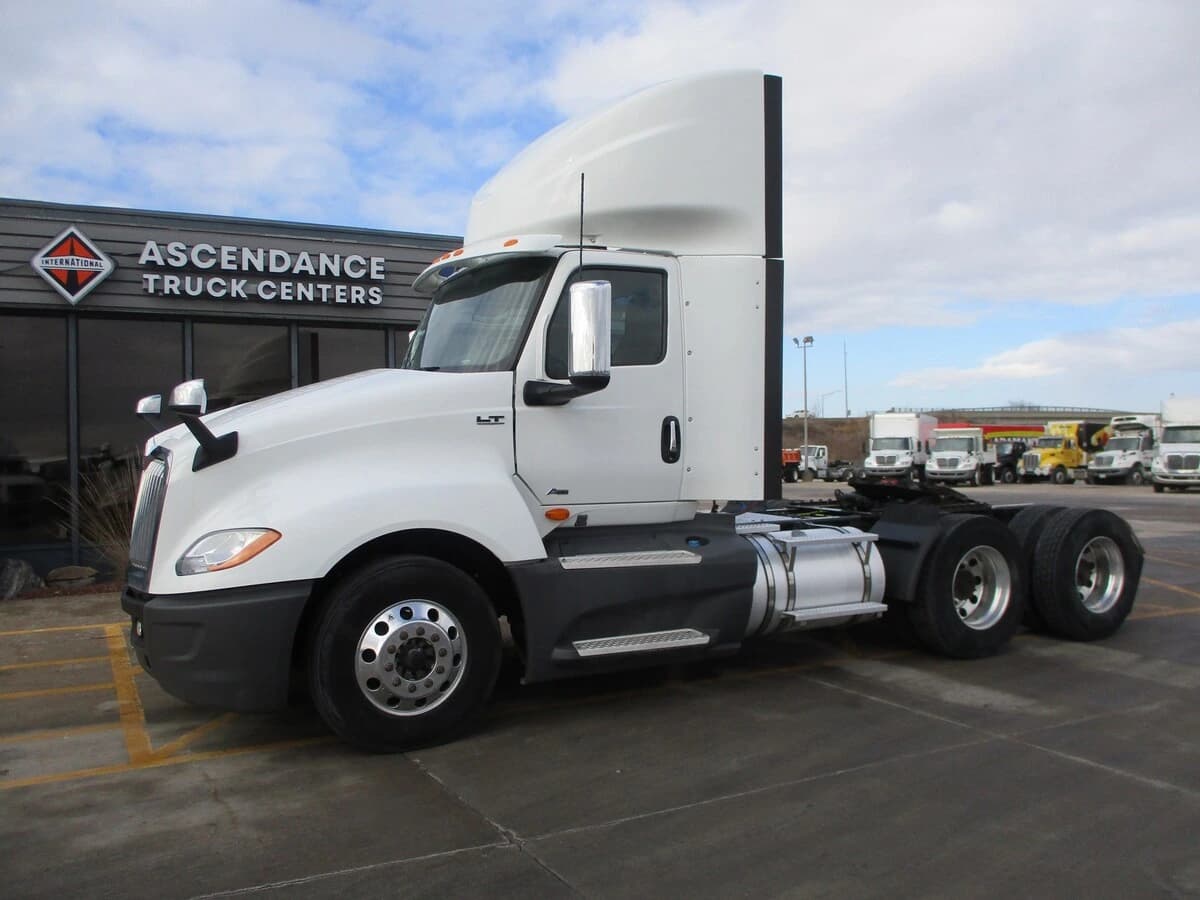 2019 International LT
