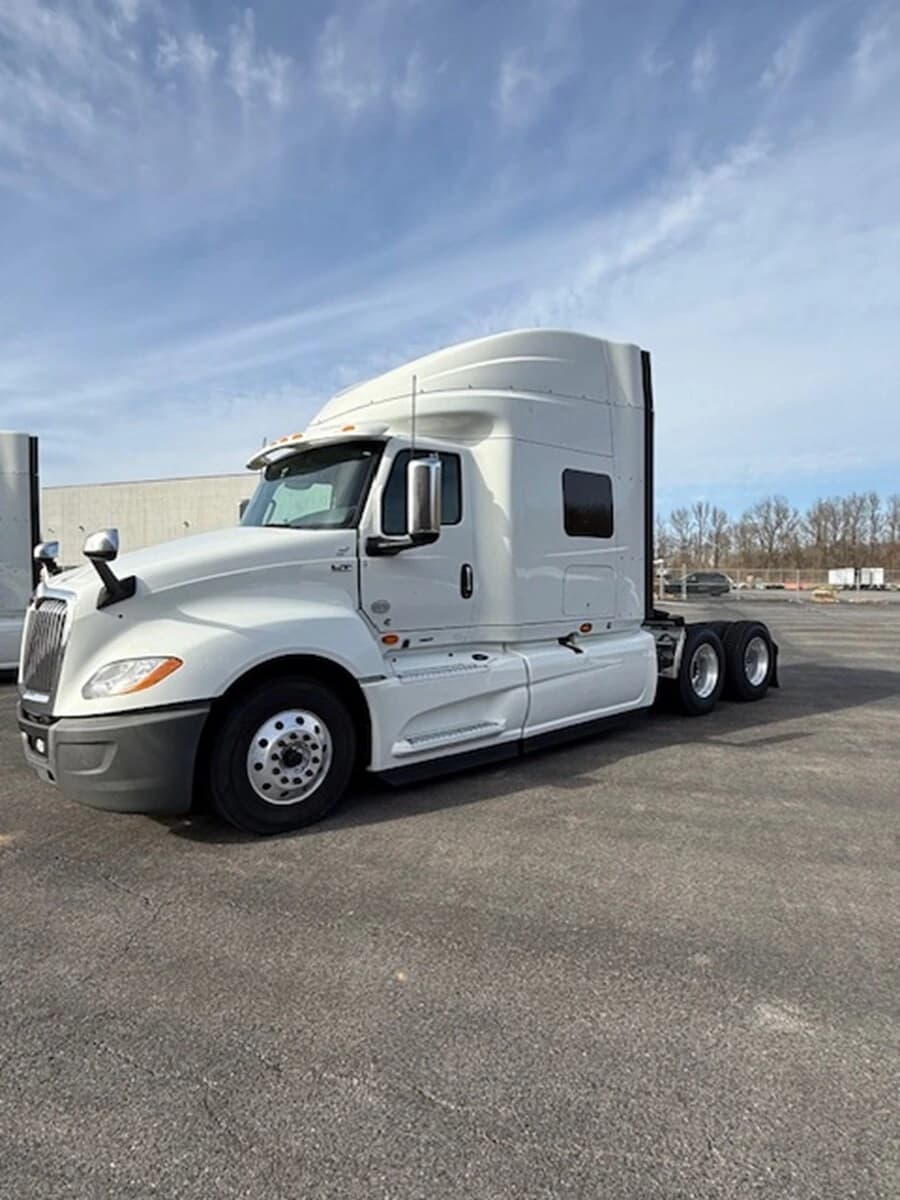 2021 International LT