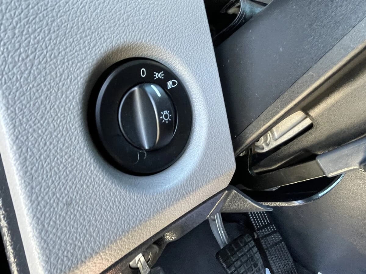 2022 Freightliner Cascadia in Kansas City, MO — photo 20
