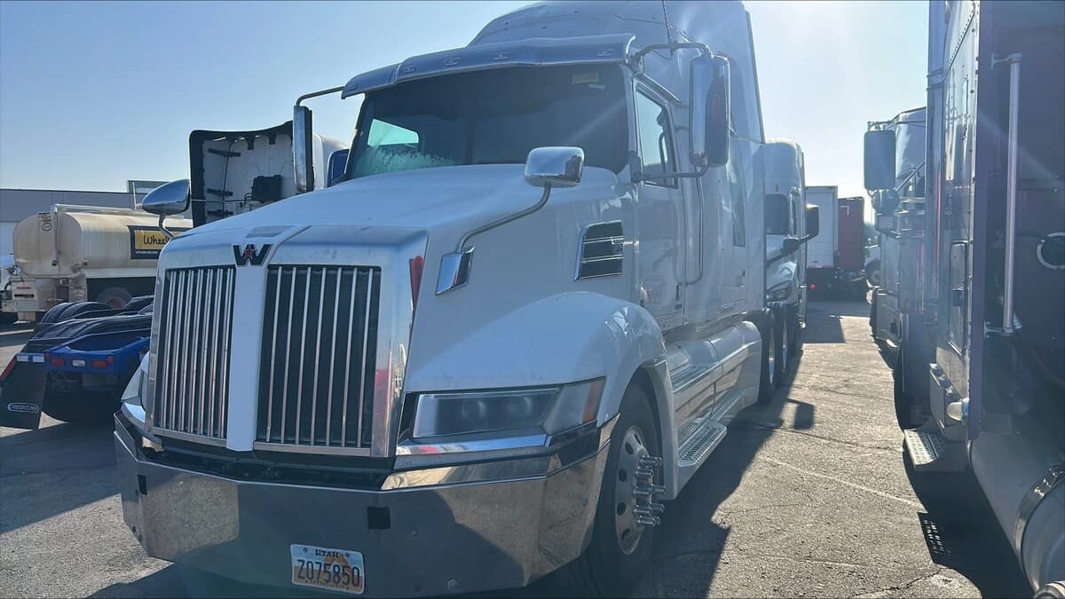 2020 Western Star 5700XE
