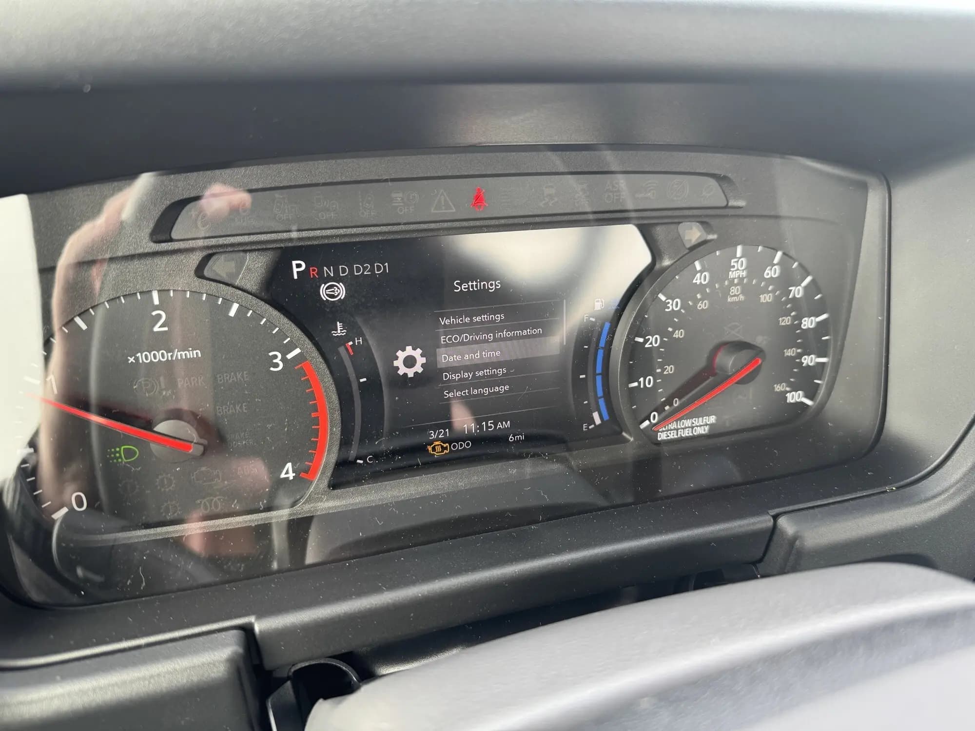 2025 Isuzu NRR in Wilmington, MA — photo 15