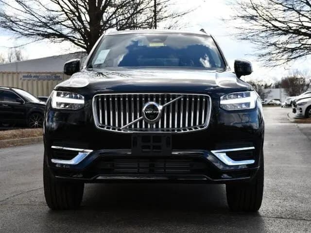 2025 Volvo