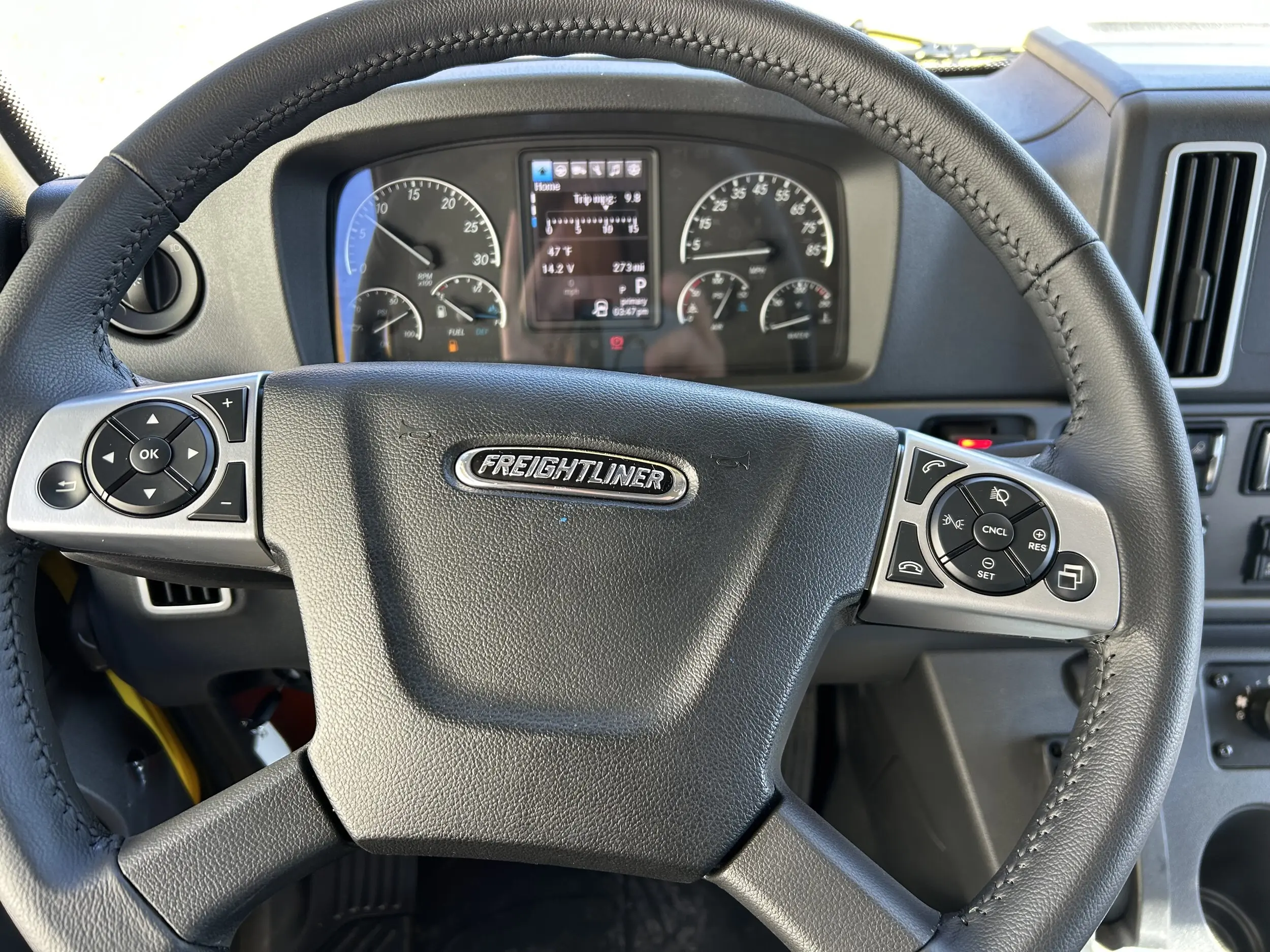 2025 Freightliner M2 106 in Knoxville, TN — photo 12