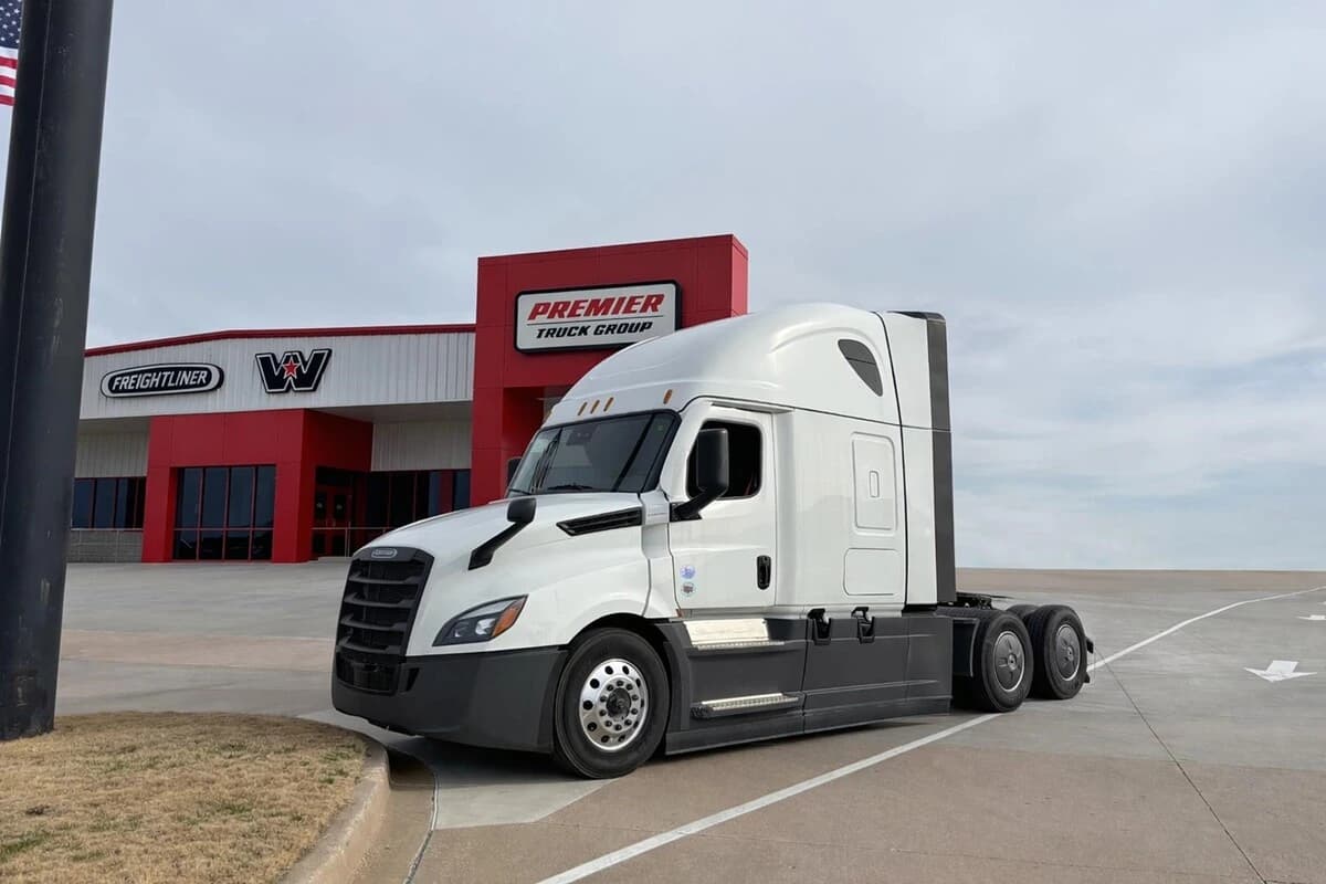 2026 Freightliner Cascadia