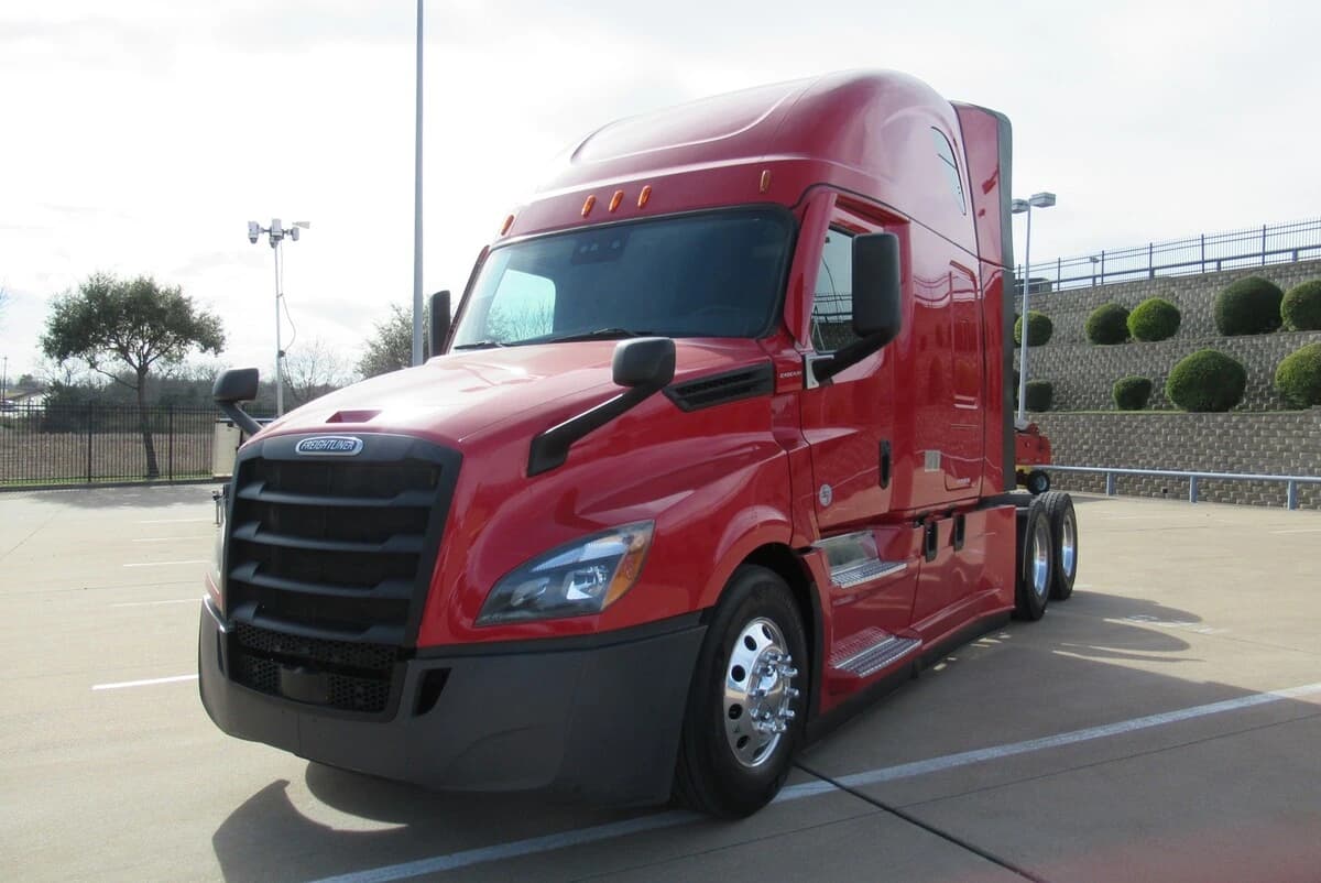2022 Freightliner Cascadia