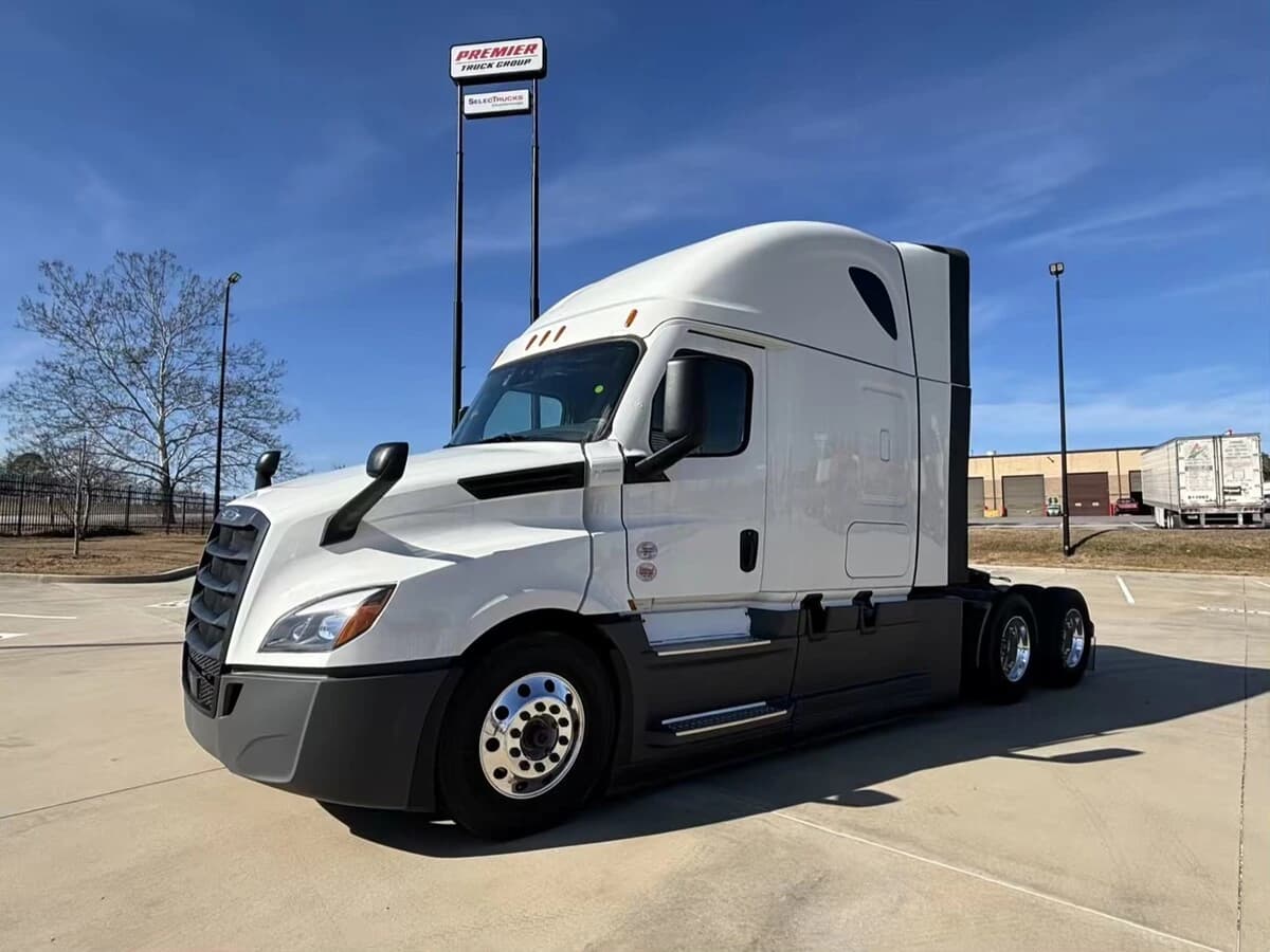2026 Freightliner Cascadia