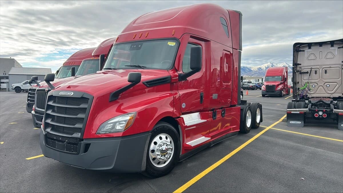 2022 Freightliner Cascadia