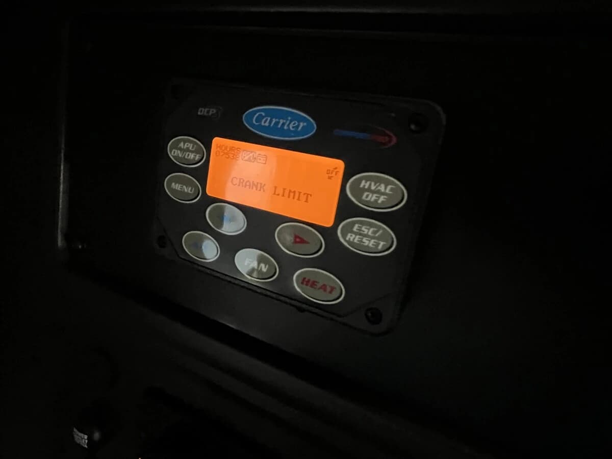 2022 Freightliner Cascadia in Kansas City, MO — photo 37