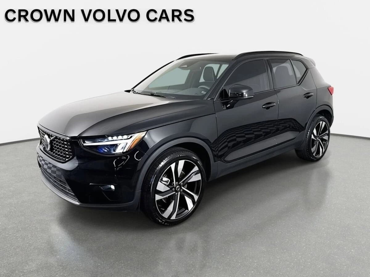 2023 Volvo
