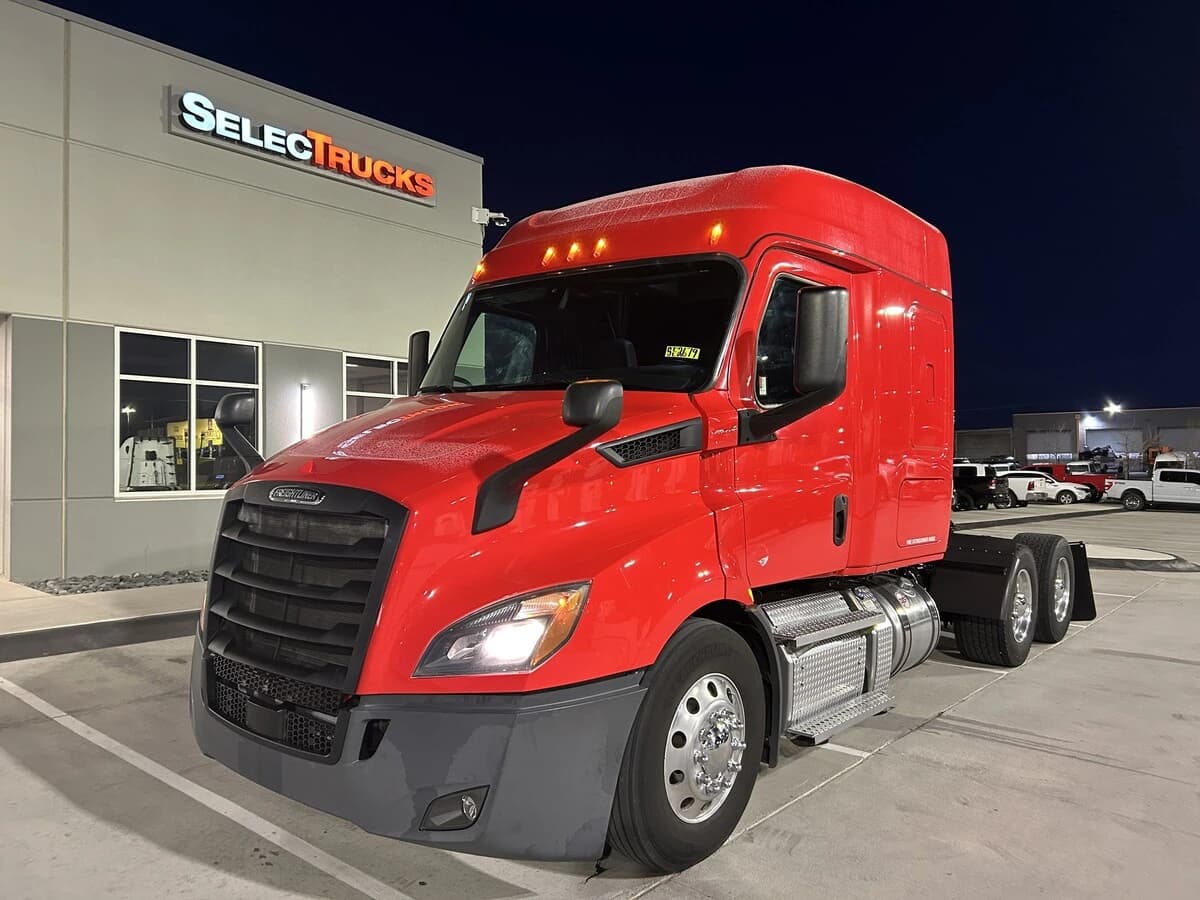 2020 Freightliner Cascadia